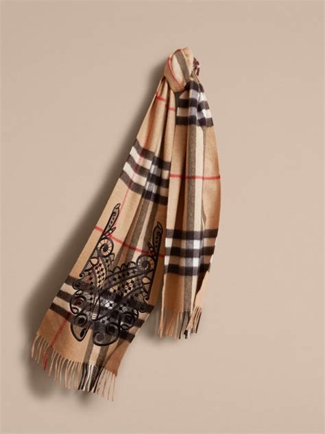 sciarpe burberry|burberry scarf hong kong.